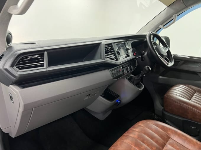 2025 Volkswagen Transporter