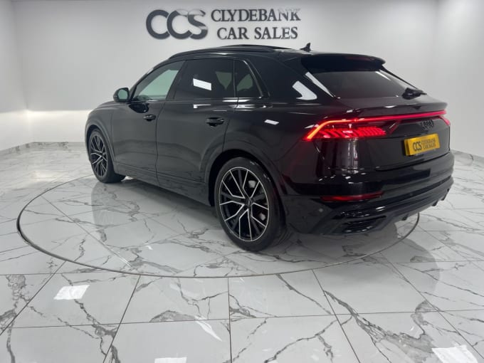 2025 Audi Q8