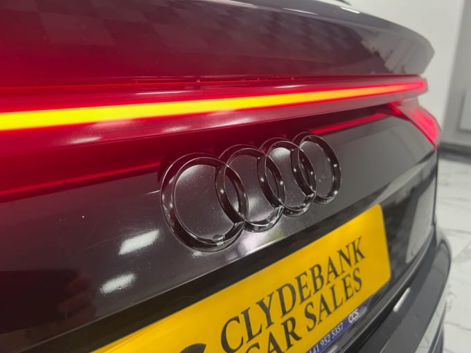 2025 Audi Q8