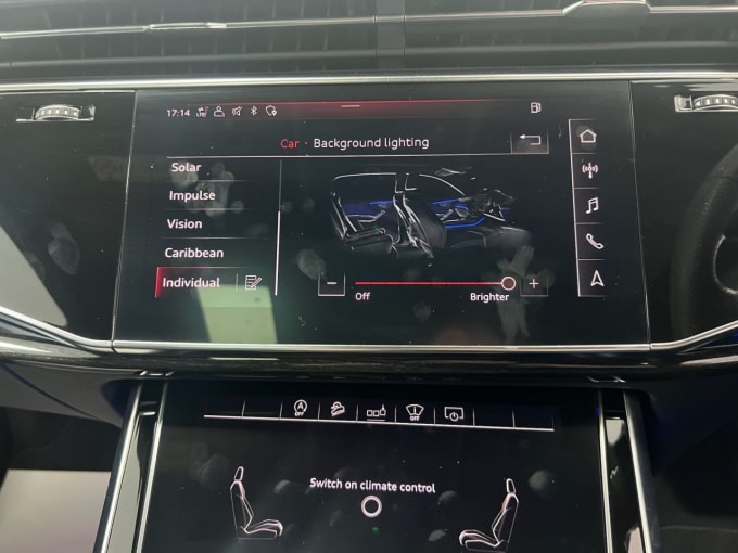 2025 Audi Q8