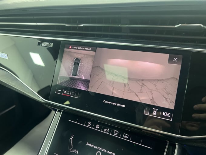 2025 Audi Q8