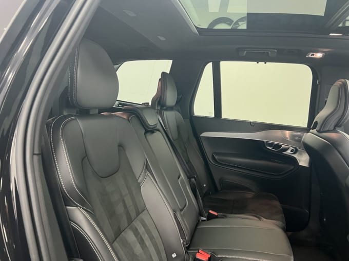 2025 Volvo Xc90