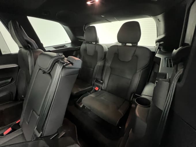 2025 Volvo Xc90