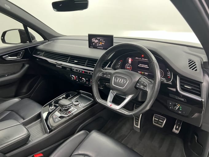 2025 Audi Q7