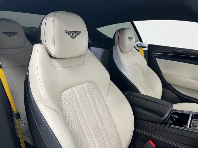 2025 Bentley Continental