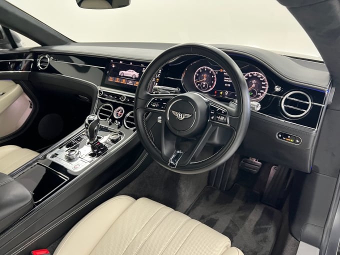 2025 Bentley Continental