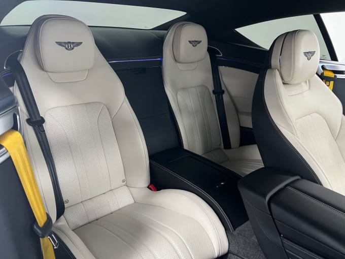2025 Bentley Continental