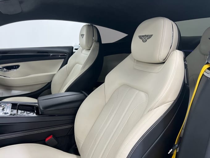 2025 Bentley Continental
