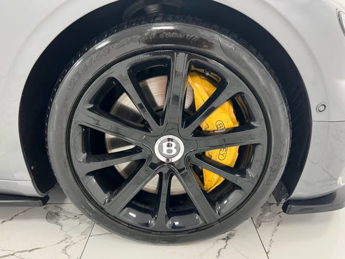 2025 Bentley Continental