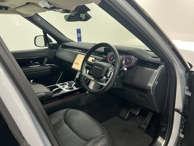 2025 Land Rover Range Rover