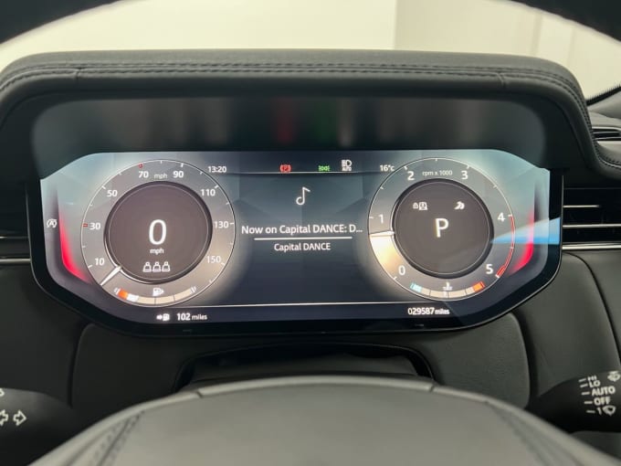 2025 Land Rover Range Rover