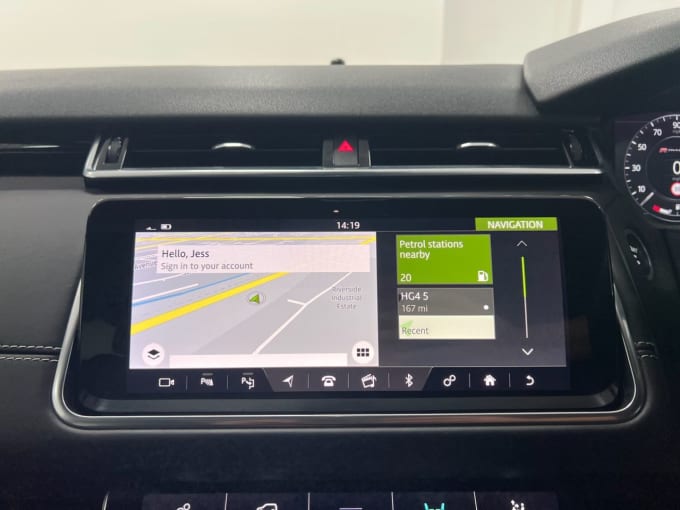 2025 Land Rover Range Rover Velar
