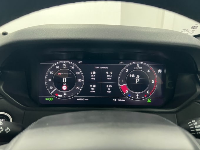 2025 Land Rover Range Rover Velar