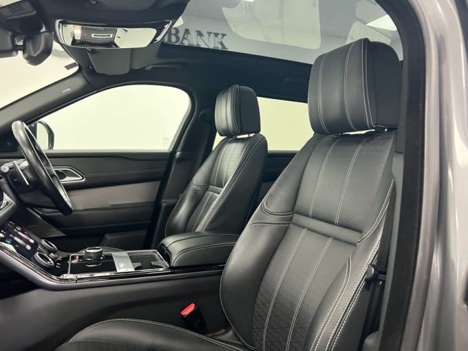 2025 Land Rover Range Rover Velar