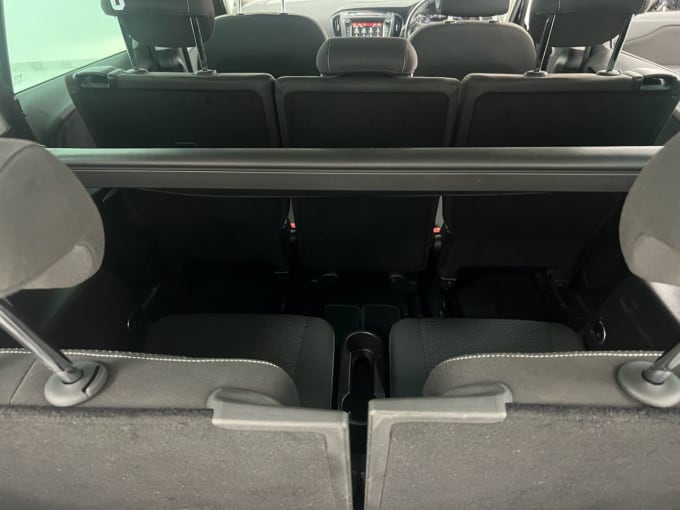 2025 Vauxhall Zafira Tourer