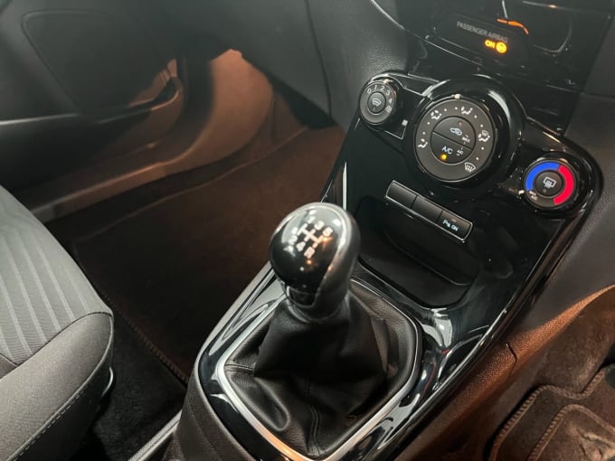 2025 Ford Fiesta