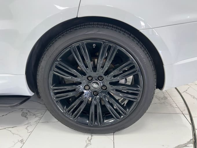 2025 Land Rover Range Rover Sport