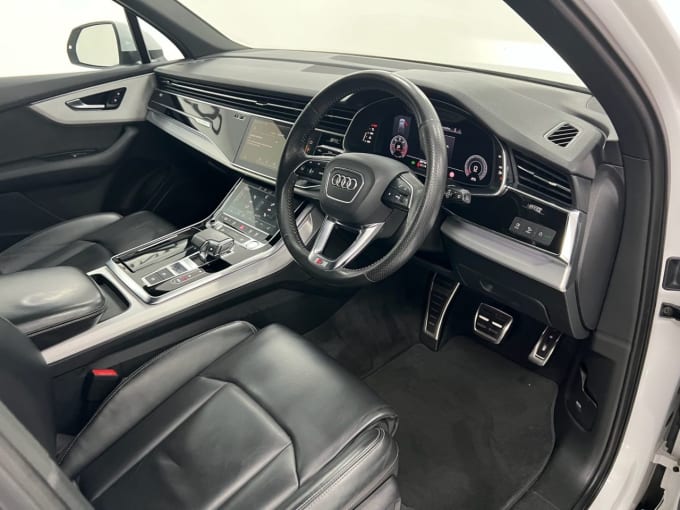 2025 Audi Q7