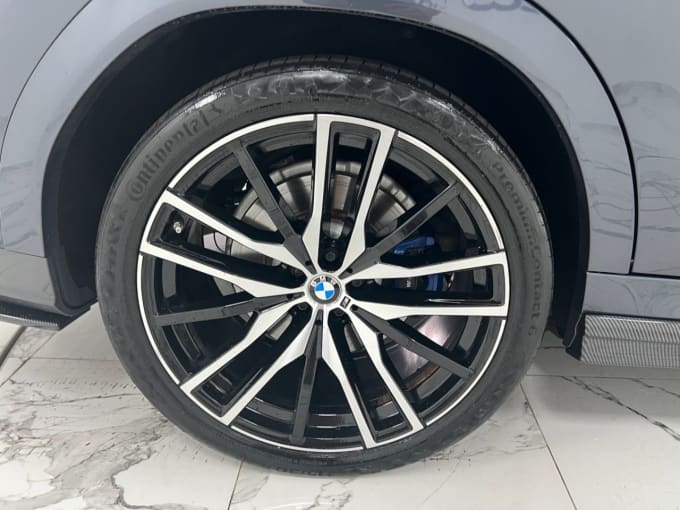 2025 BMW X6