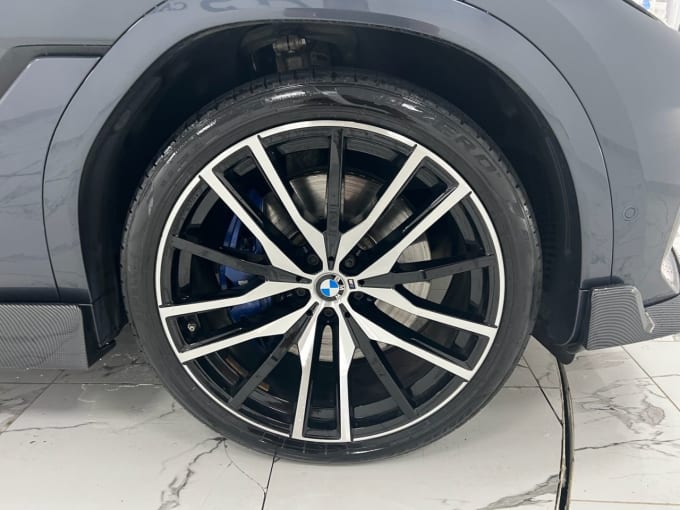 2025 BMW X6