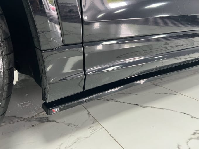 2025 Audi Rsq8