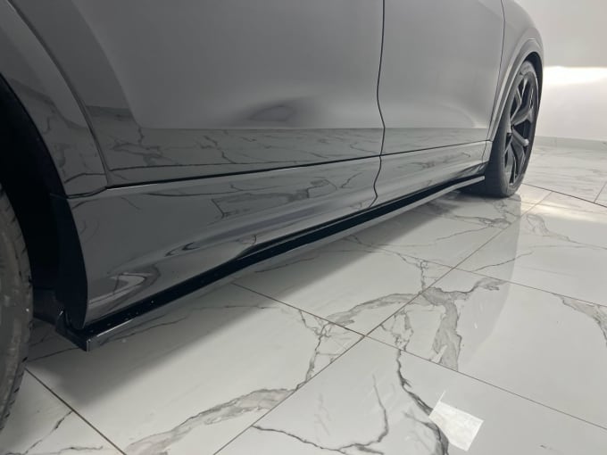 2025 Audi Rsq8