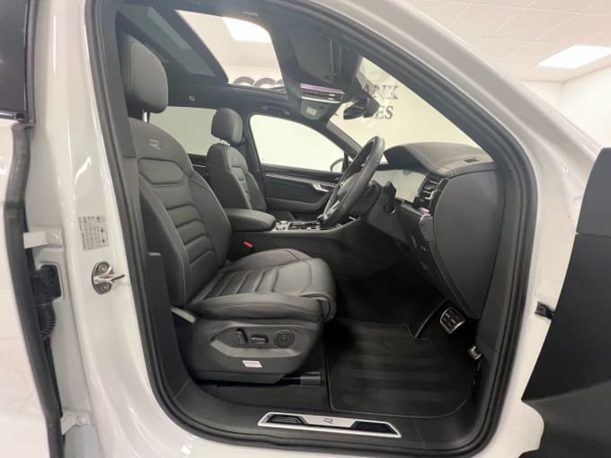 2025 Volkswagen Touareg