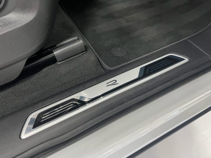 2025 Volkswagen Touareg
