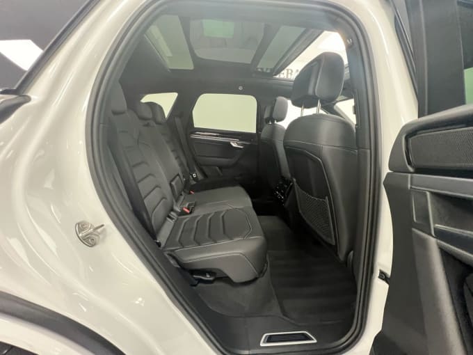 2025 Volkswagen Touareg
