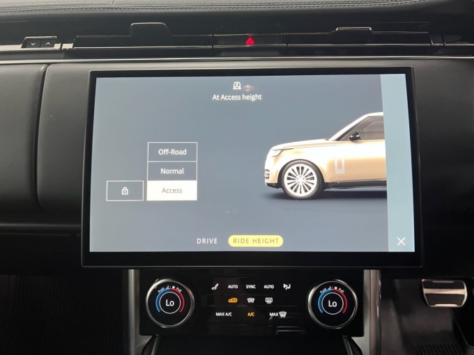 2025 Land Rover Range Rover