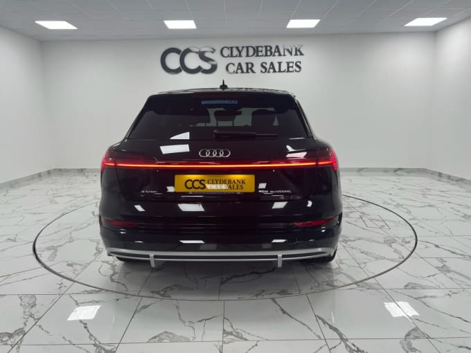 2025 Audi E-tron