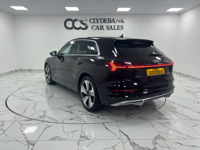 2025 Audi E-tron