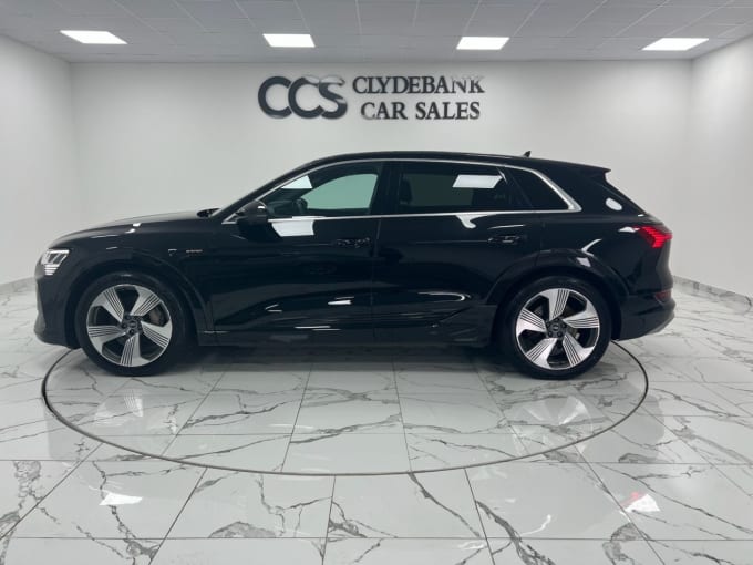 2025 Audi E-tron