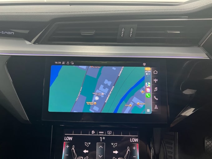 2025 Audi E-tron