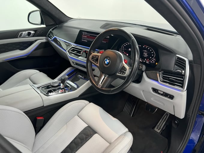 2025 BMW X5 M