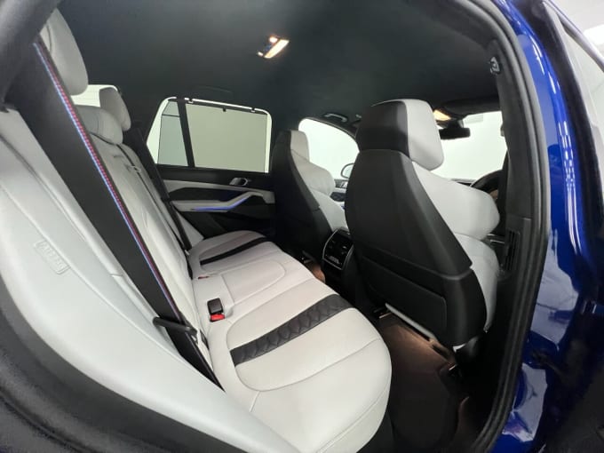 2025 BMW X5 M