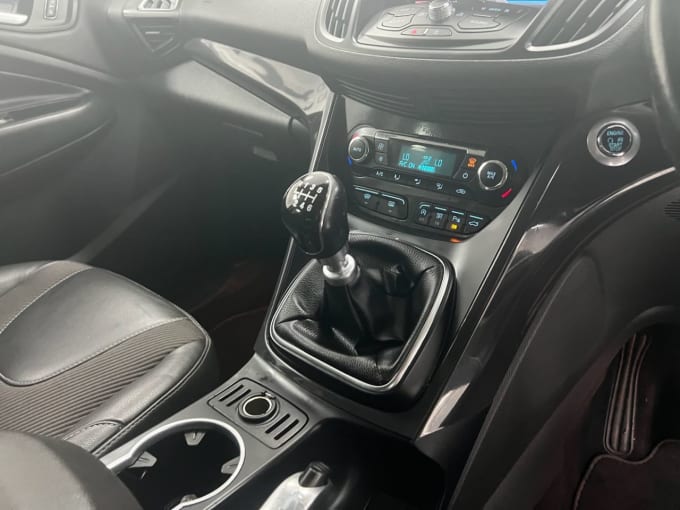 2025 Ford Kuga