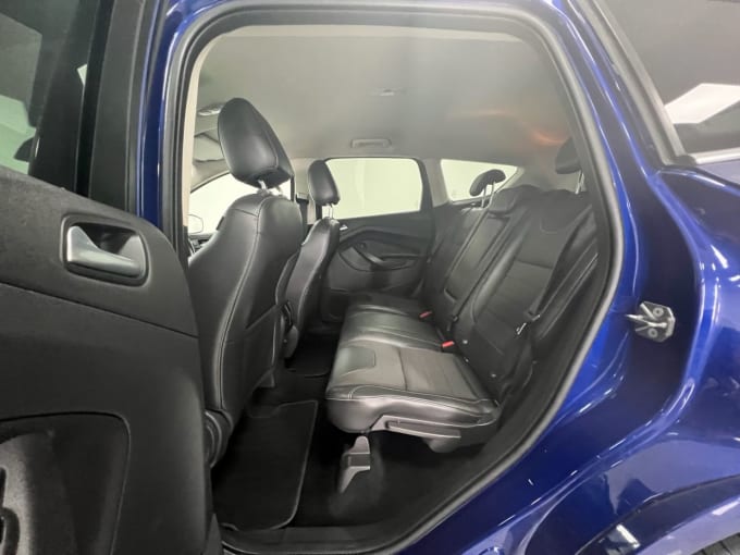 2025 Ford Kuga