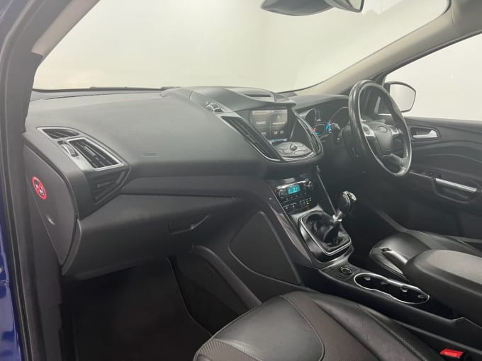 2025 Ford Kuga