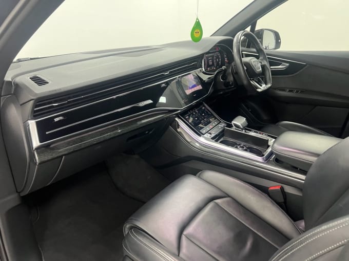 2025 Audi Q7