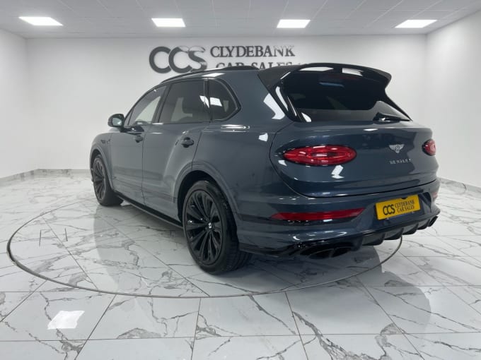 2025 Bentley Bentayga