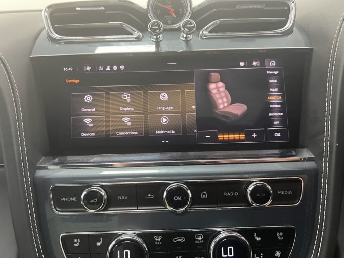 2025 Bentley Bentayga