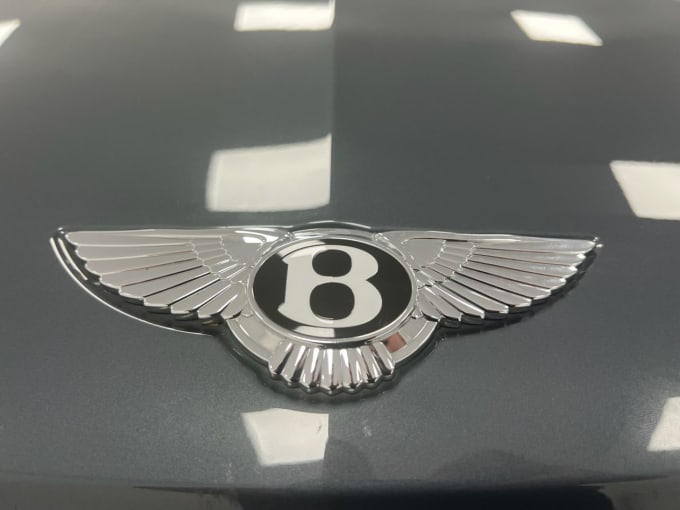 2025 Bentley Bentayga