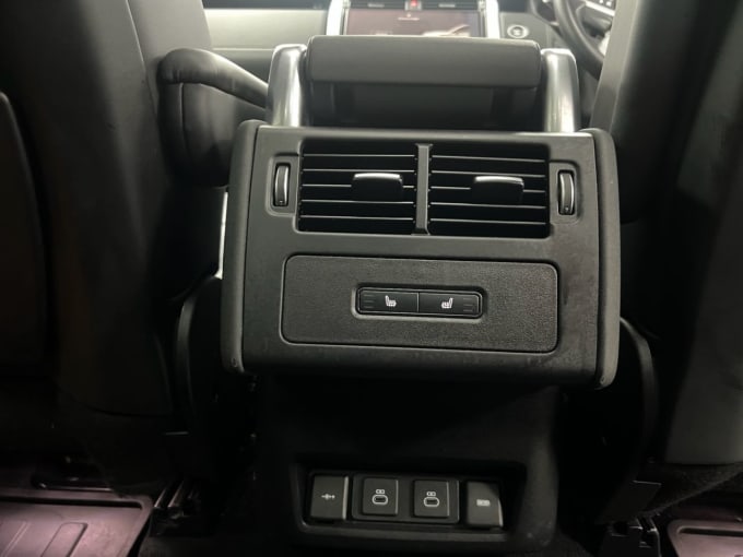 2025 Land Rover Discovery