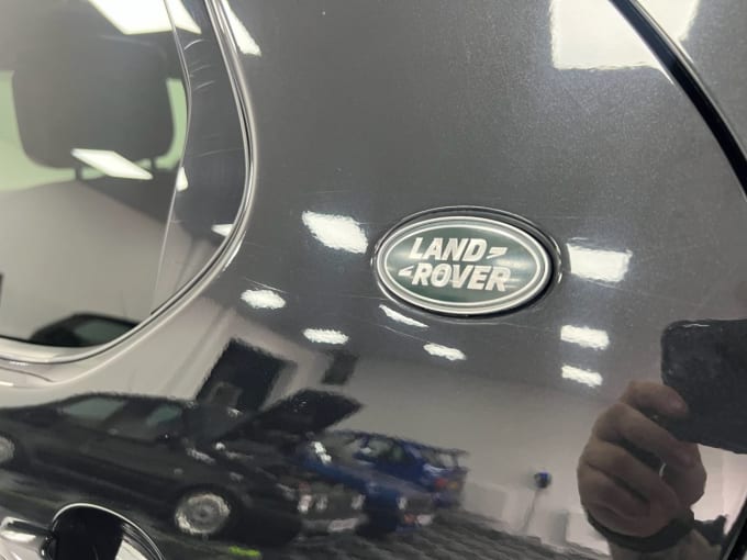 2025 Land Rover Discovery