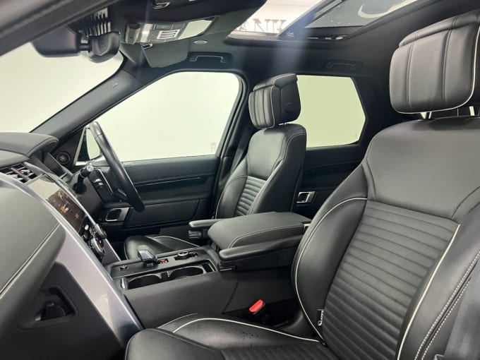 2025 Land Rover Discovery