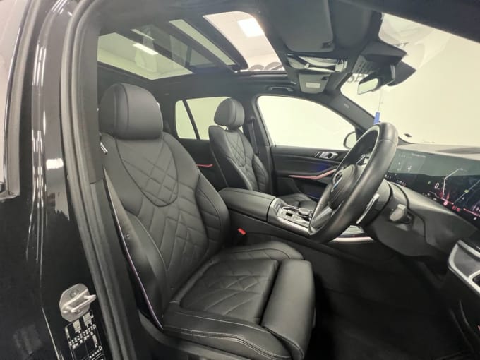 2025 BMW X5