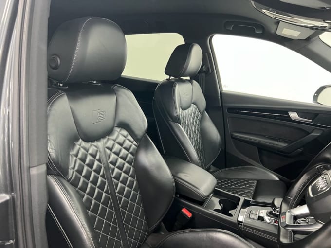 2025 Audi Sq5