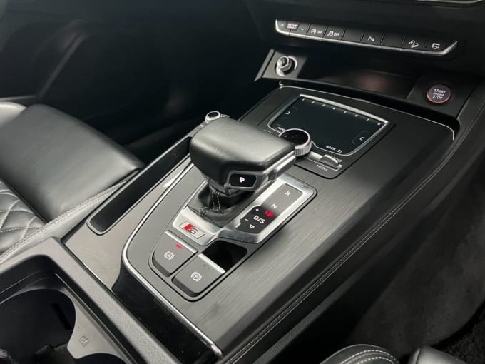 2025 Audi Sq5