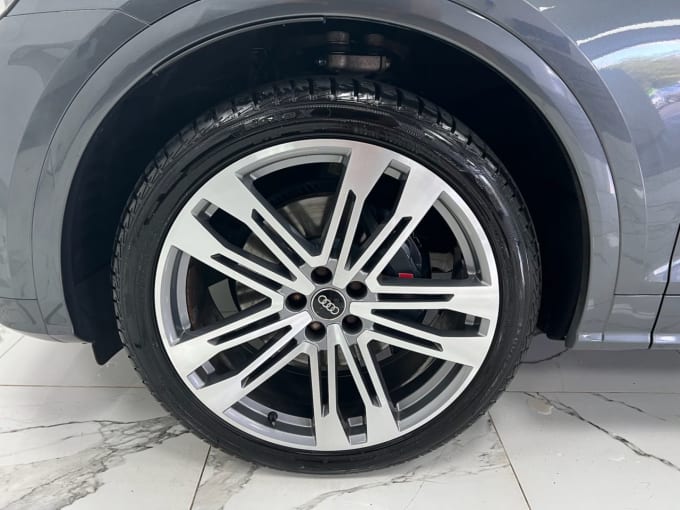 2025 Audi Sq5